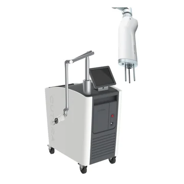 ピコレーザーの機器